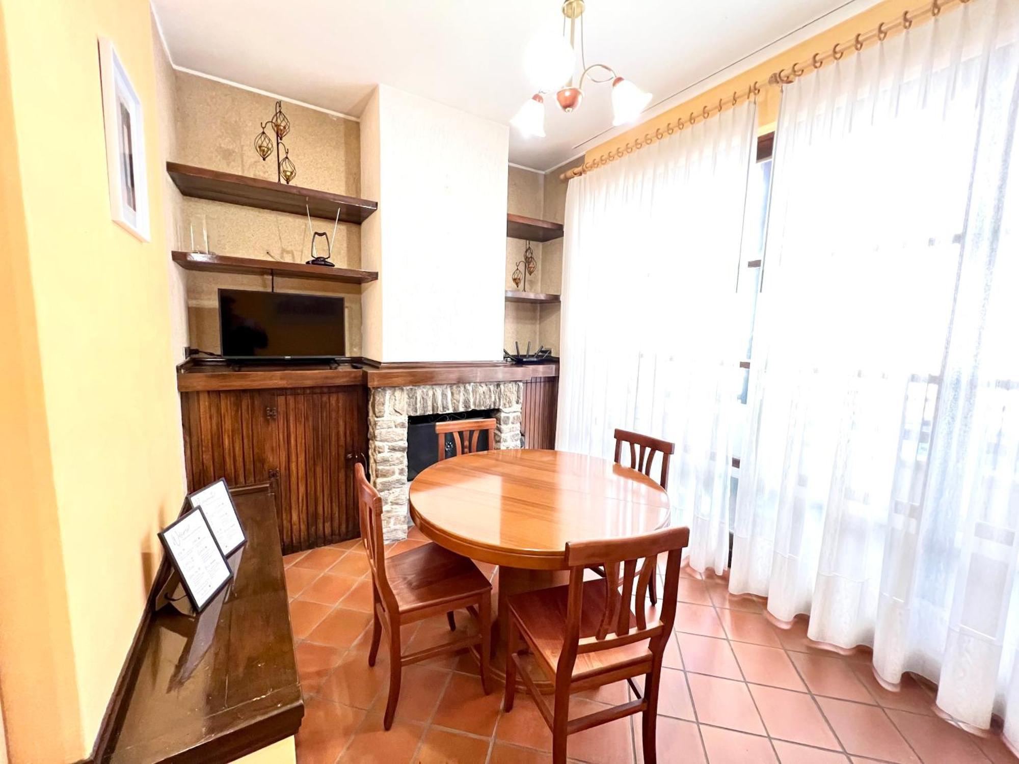 הוילה Carlazzo La Dimora Del Tasso - Garden, Terrace & Mountain View מראה חיצוני תמונה